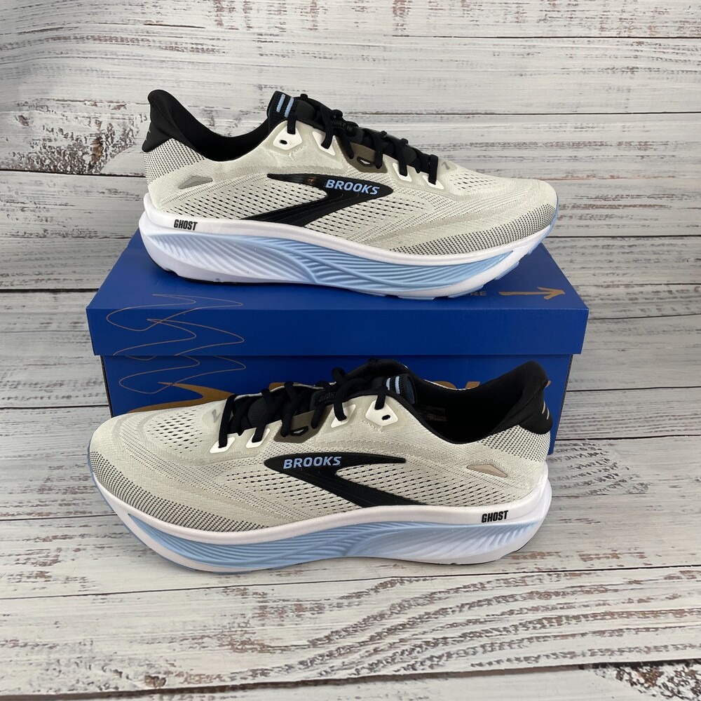 Ghost 18 Mens US 14 D Running Shoes White Black Open Air